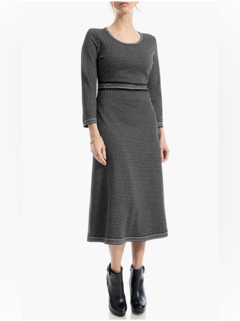 Max Studio Gray Textured Knit Midi Dress with Waist Detail